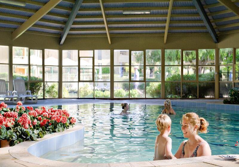 בית מלון כפרי Abbey Beach Resort