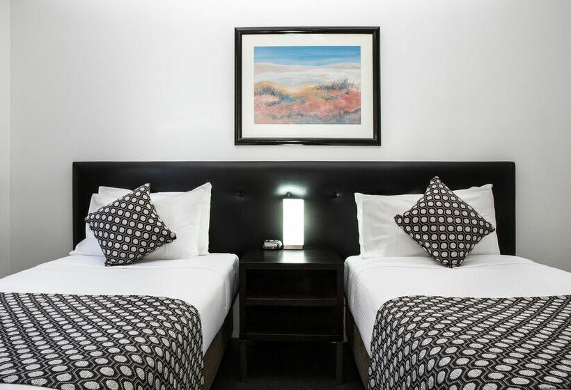 هتل Quality Apartments Camperdown