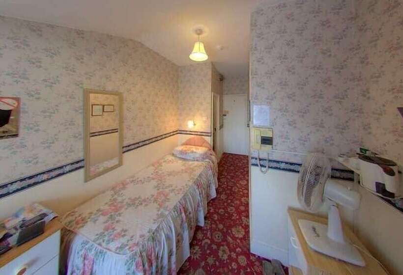 Отель Albro House