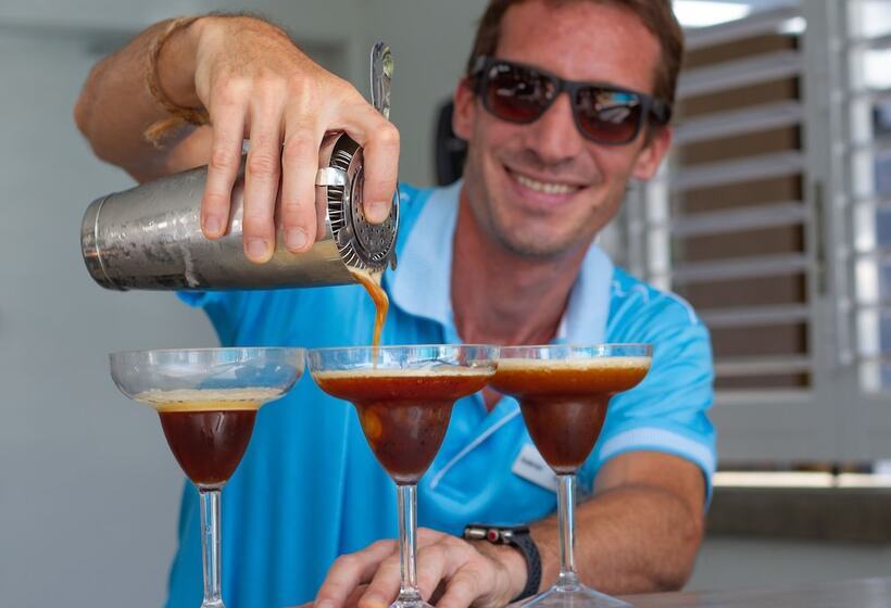 בית מלון כפרי Angourie Resort