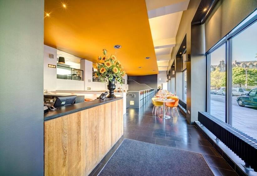 Отель Apex Grassmarket