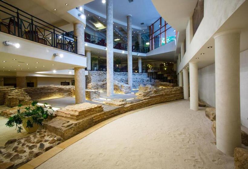 ホテル Arena Di Serdica