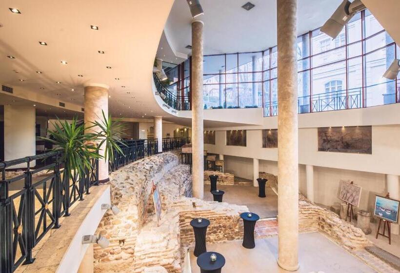 ホテル Arena Di Serdica