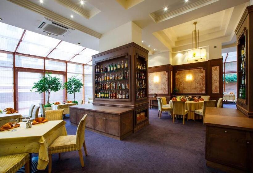 ホテル Arena Di Serdica