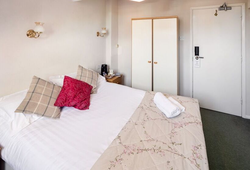 Отель Astor York Hostel