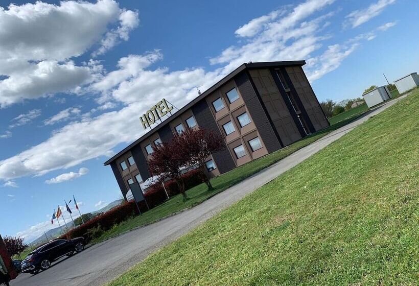 בית מלון כפרי Ayri