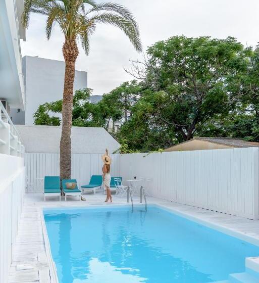 ホテル Azure Mare