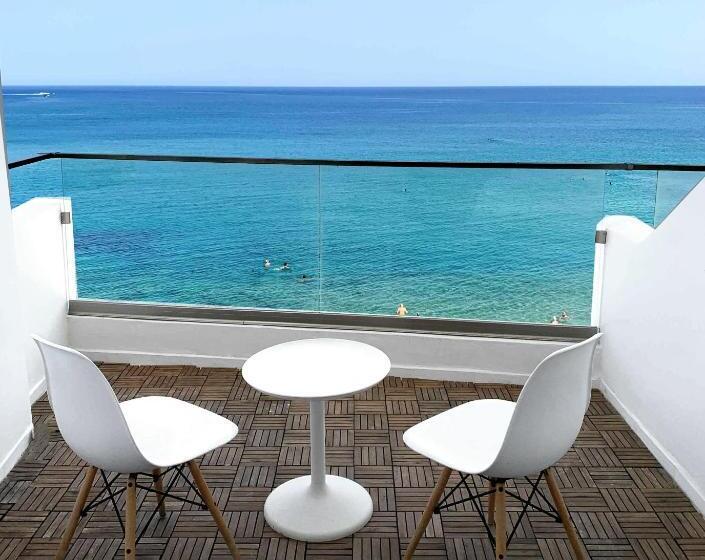 ホテル Azure Mare