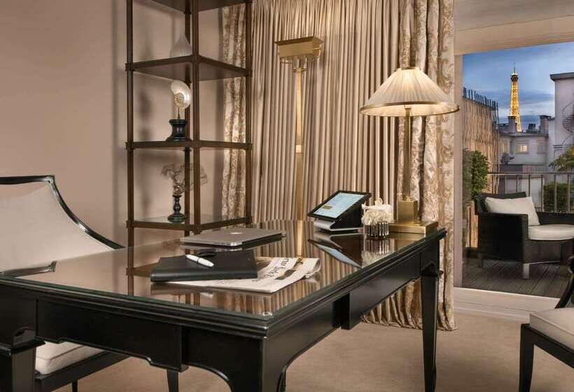 ホテル Hôtel Barrière Fouquet S Paris