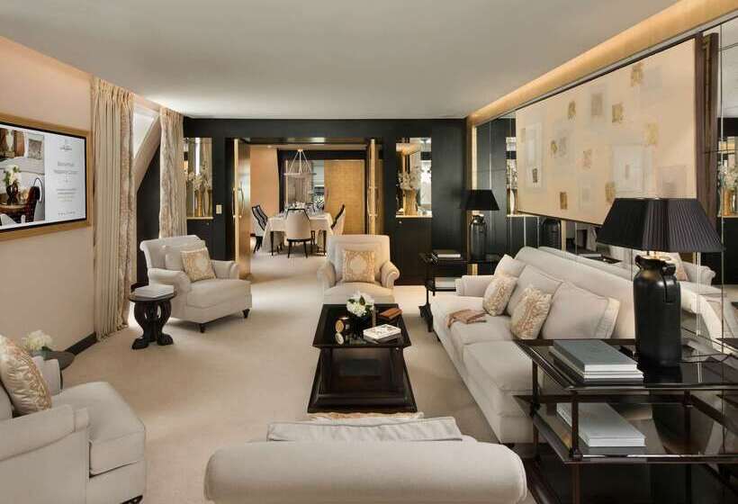 ホテル Hôtel Barrière Fouquet S Paris