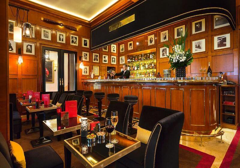 ホテル Hôtel Barrière Fouquet S Paris