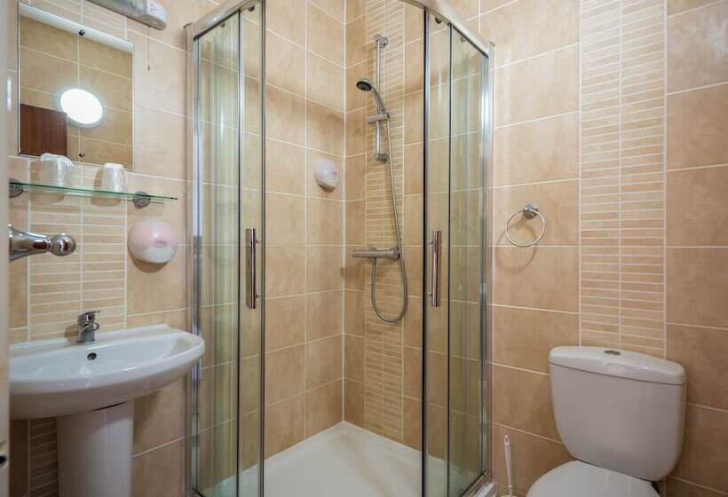 ホテル Barrowfield