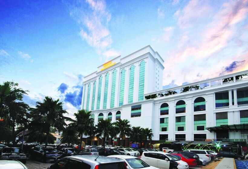 فندق Berjaya Waterfront