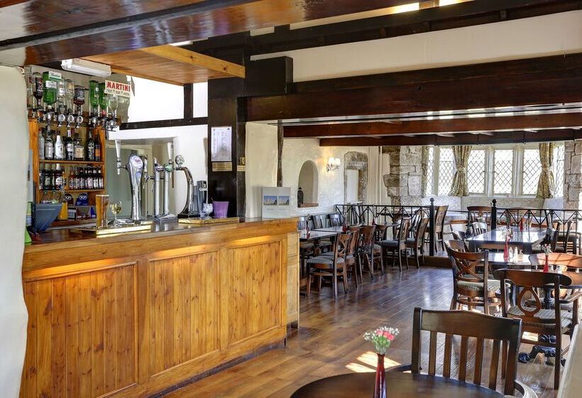 Отель Best Western Walworth Castle