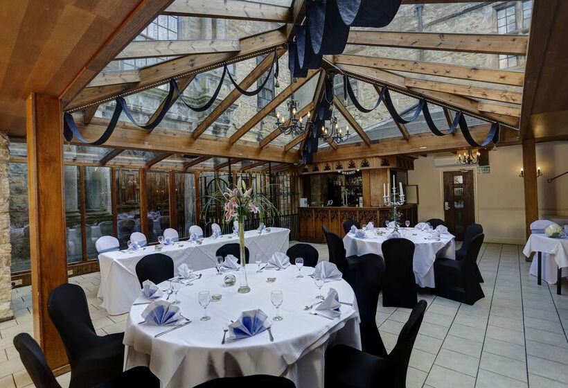 Отель Best Western Walworth Castle