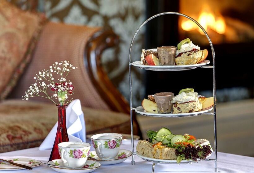 Отель Best Western Walworth Castle