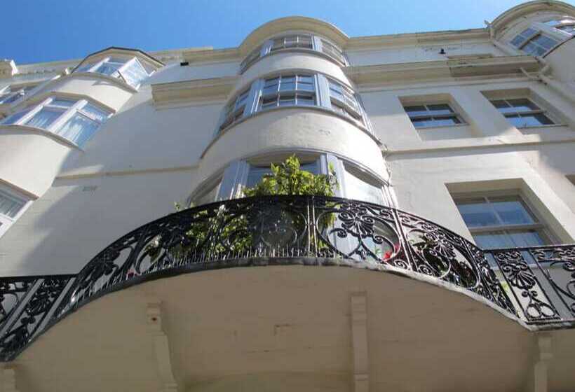 Отель Blanch House