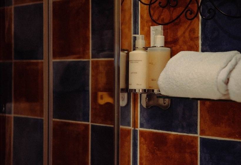 Отель Blanch House