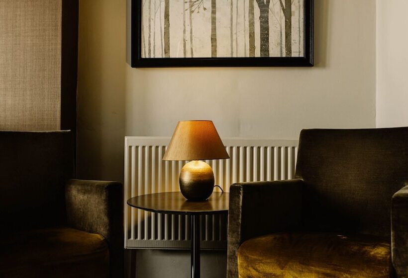 Отель Blanch House