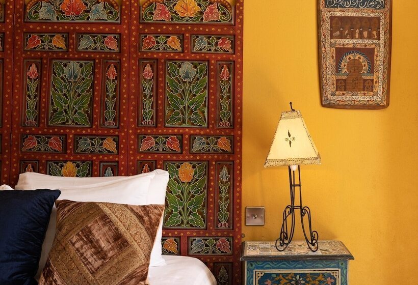 Отель Blanch House