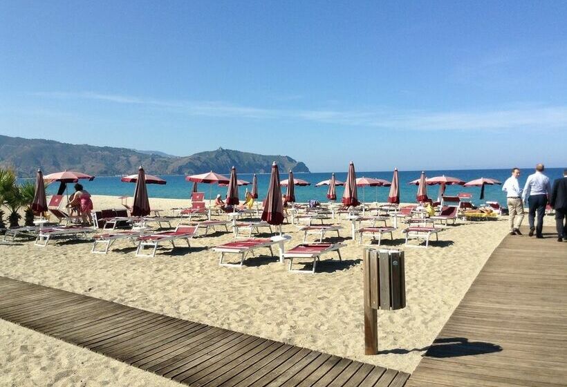 Отель Club Valtur Portorosa