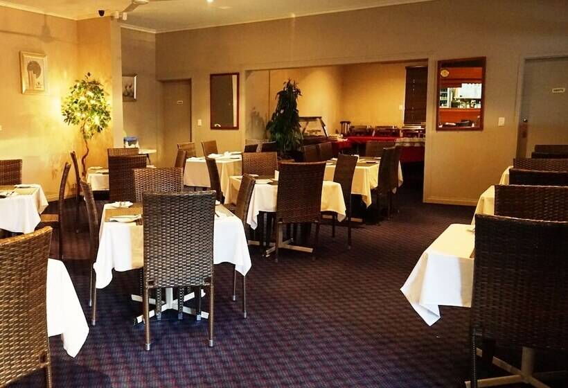 فندق Bluestone Motor Inn