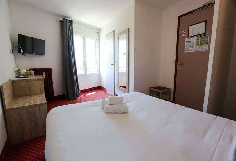 Brit Hotel Bleu Nuit