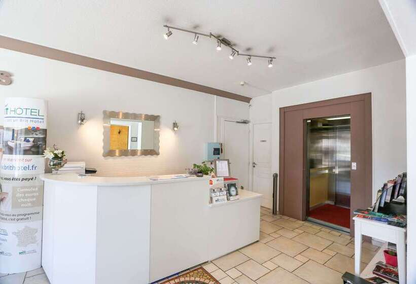 Brit Hotel Bleu Nuit