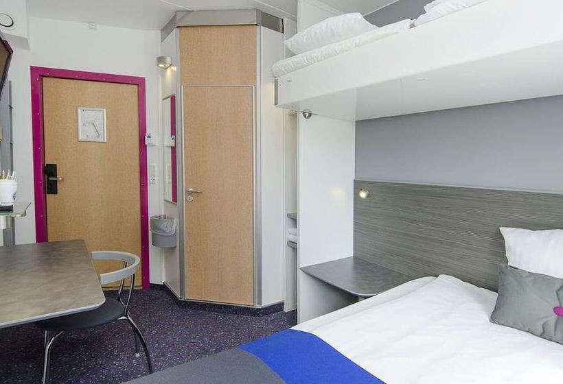 בית מלון כפרי Cabinn City