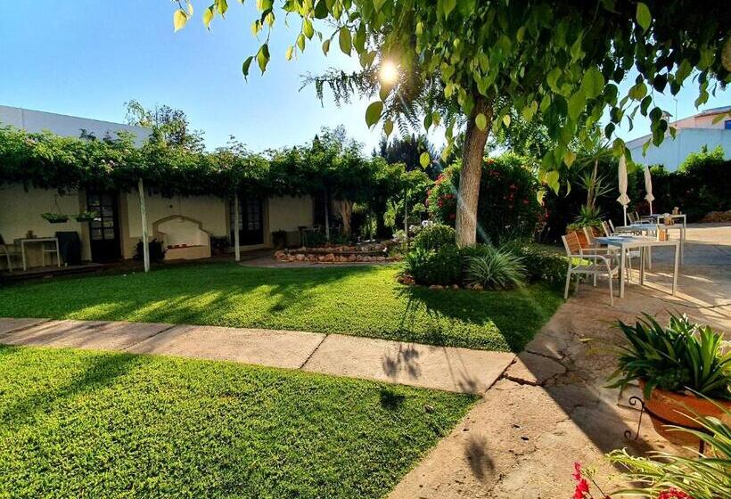 Отель Casa Do Alto