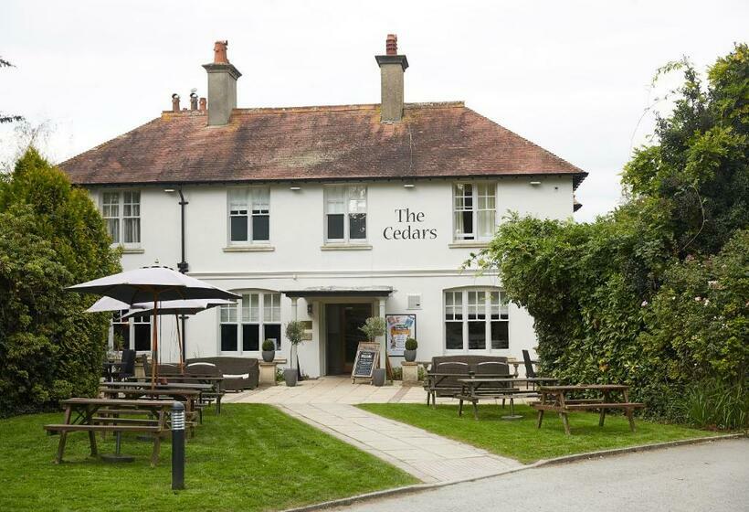 فندق Cedars Inn By Greene King Inns