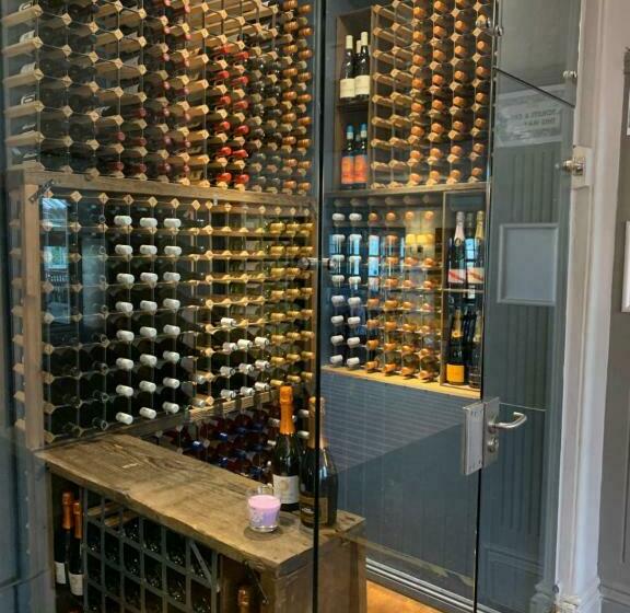 فندق Cedars Inn By Greene King Inns