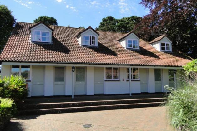 فندق Cedars Inn By Greene King Inns