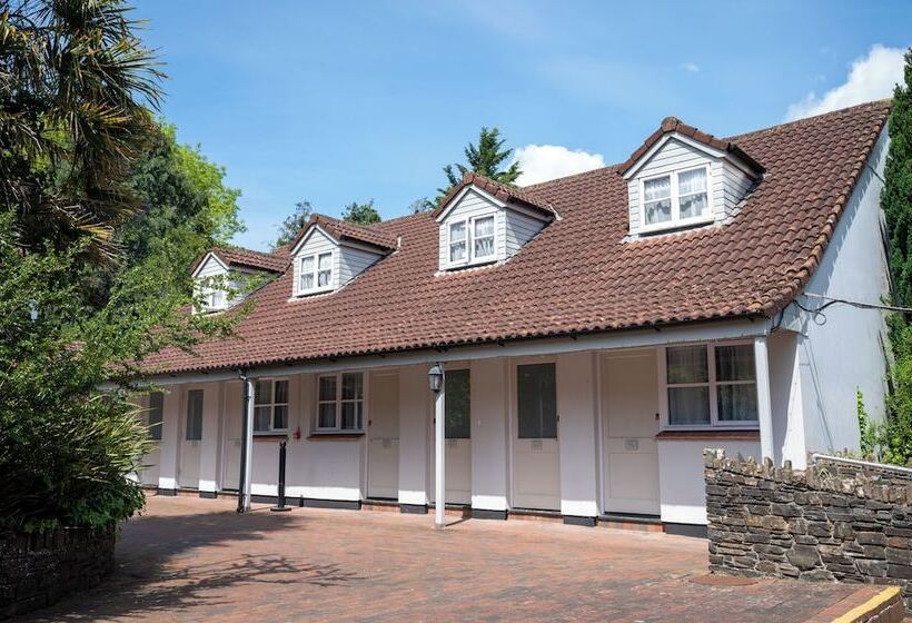 فندق Cedars Inn By Greene King Inns