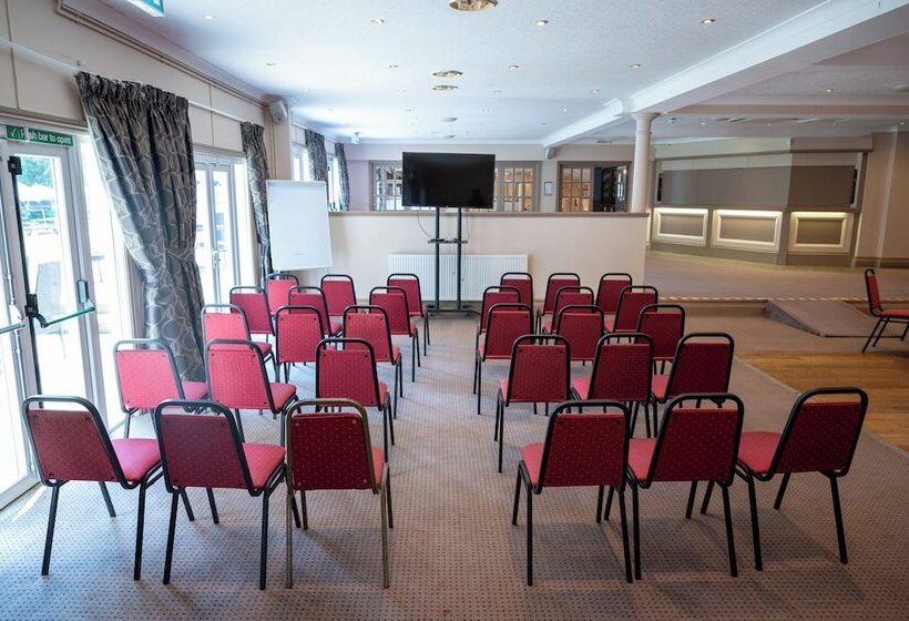 فندق Cedars Inn By Greene King Inns