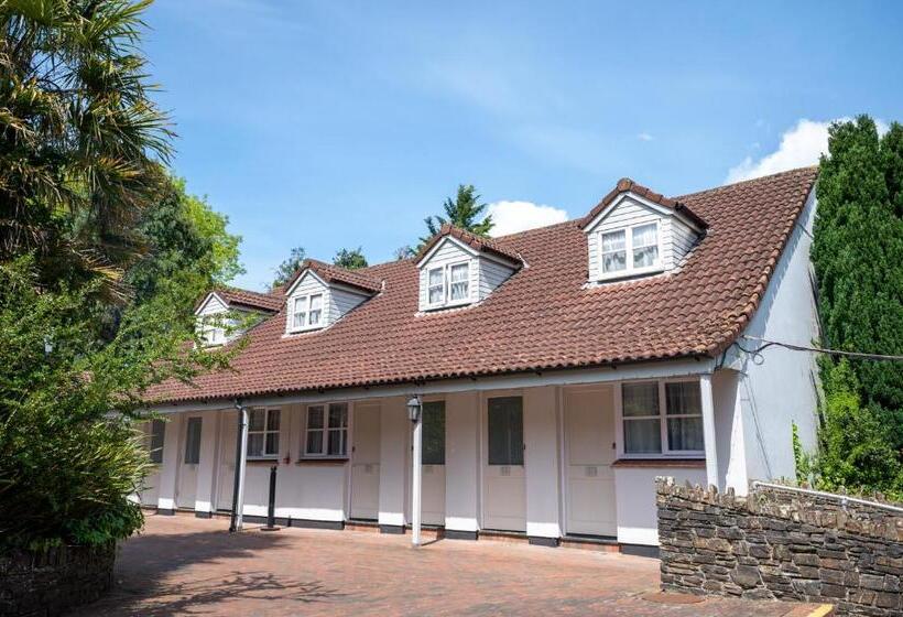 فندق Cedars Inn By Greene King Inns