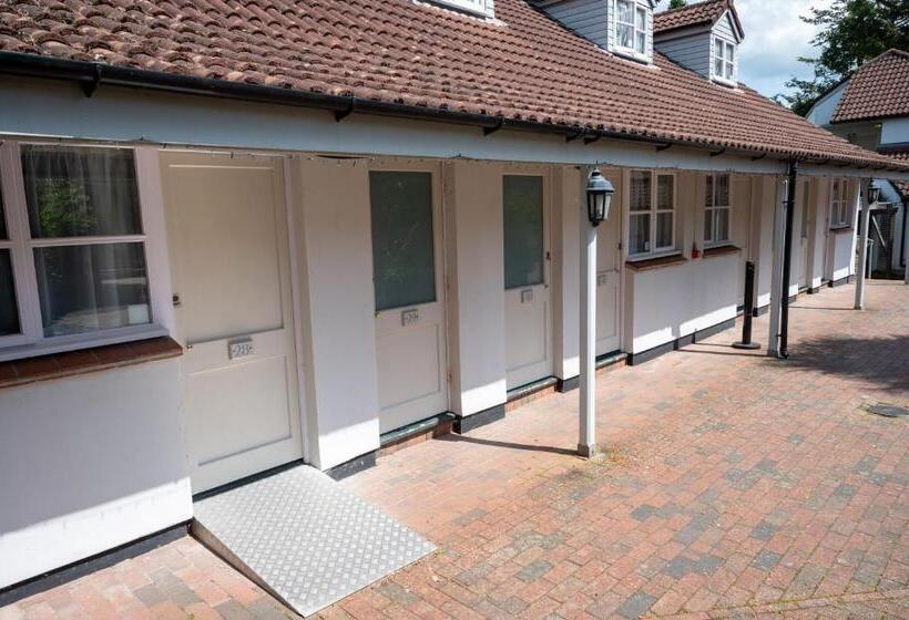 فندق Cedars Inn By Greene King Inns