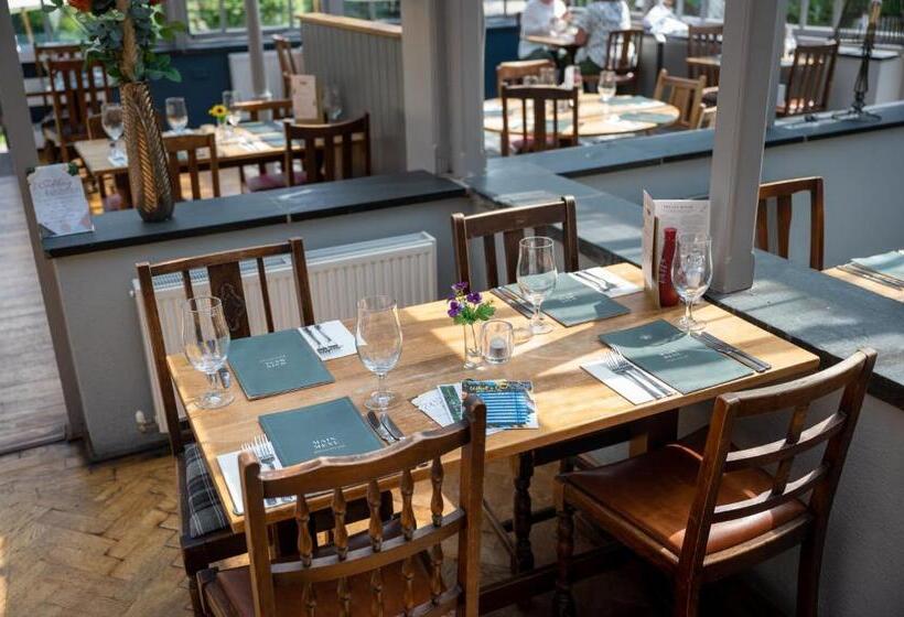 فندق Cedars Inn By Greene King Inns