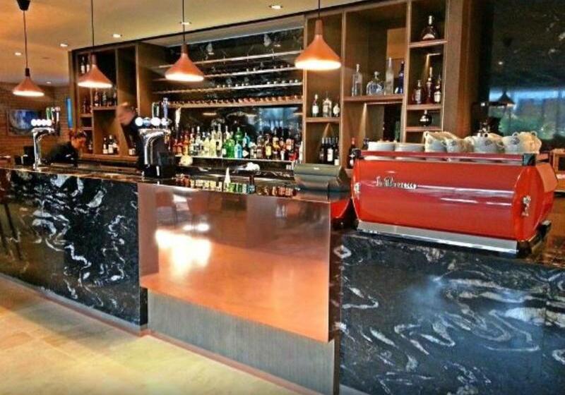 Clayton Hotel Chiswick