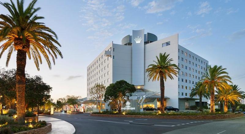 ホテル Crown Promenade Perth