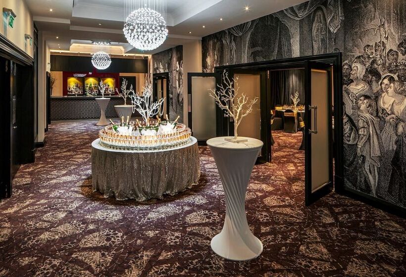 בית מלון כפרי Crowne Plaza Stratford Upon Avon, An Ihg