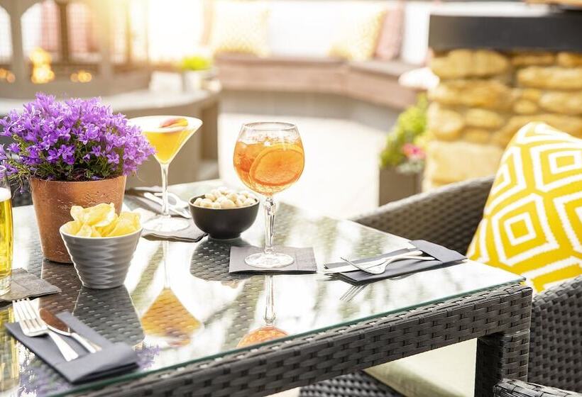 호텔 Crowne Plaza Stratford Upon Avon, An Ihg