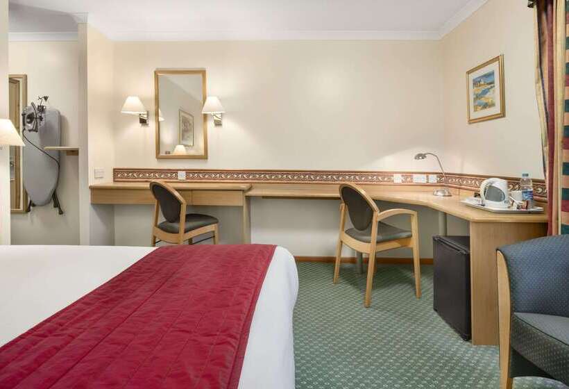 فندق Days Inn By Wyndham Donington