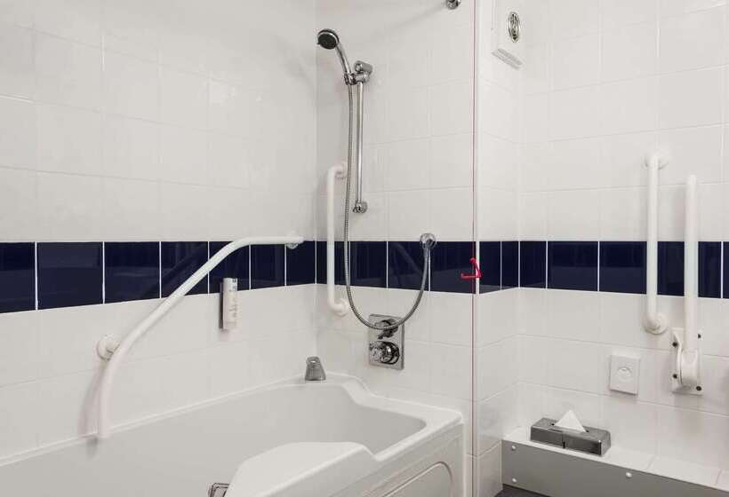 فندق Days Inn By Wyndham Telford Ironbridge