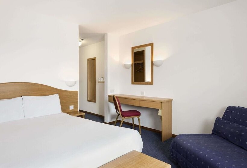 فندق Days Inn By Wyndham Telford Ironbridge