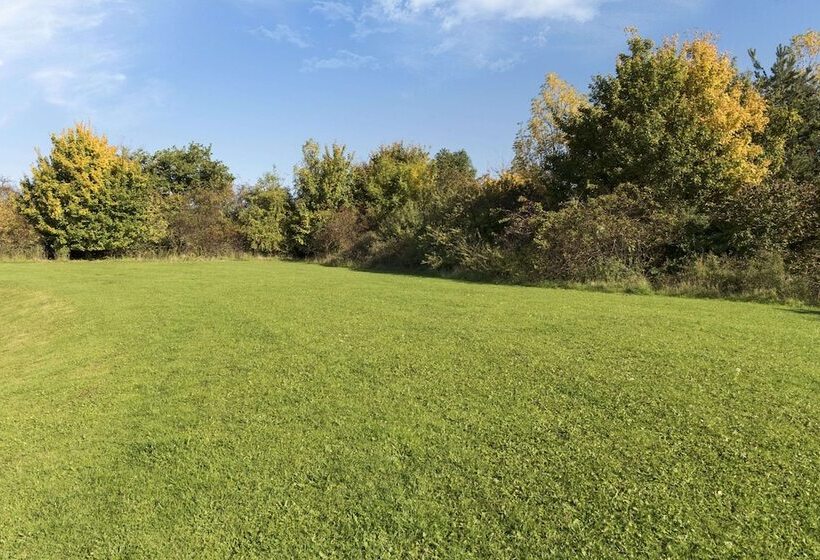 Days Inn Hotel Warwick South   Southbound M40