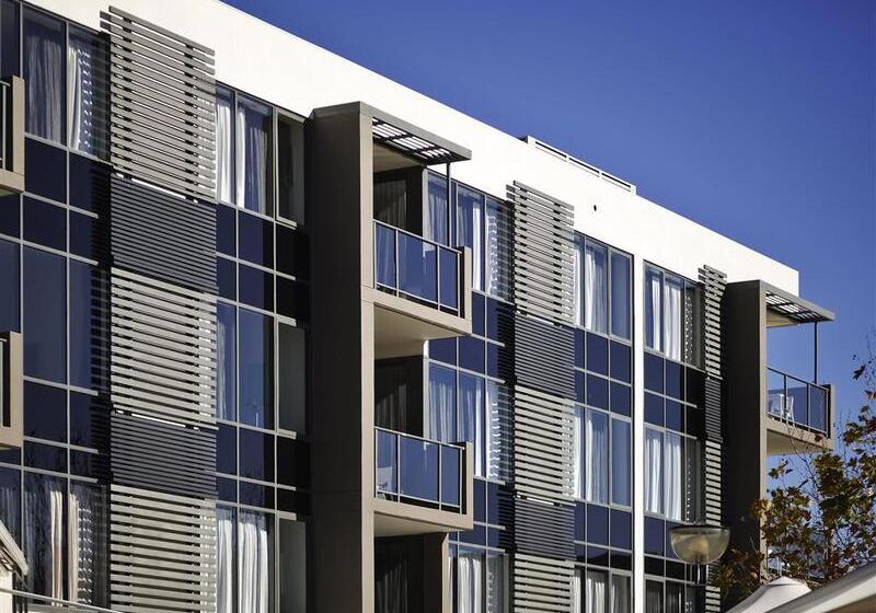 ホテル East Perth Suites