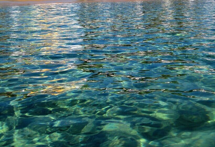 فندق Faedra Beach