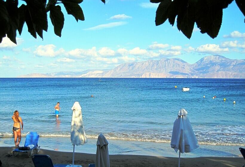 בית מלון כפרי Faedra Beach