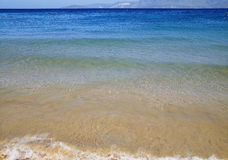 בית מלון כפרי Faedra Beach